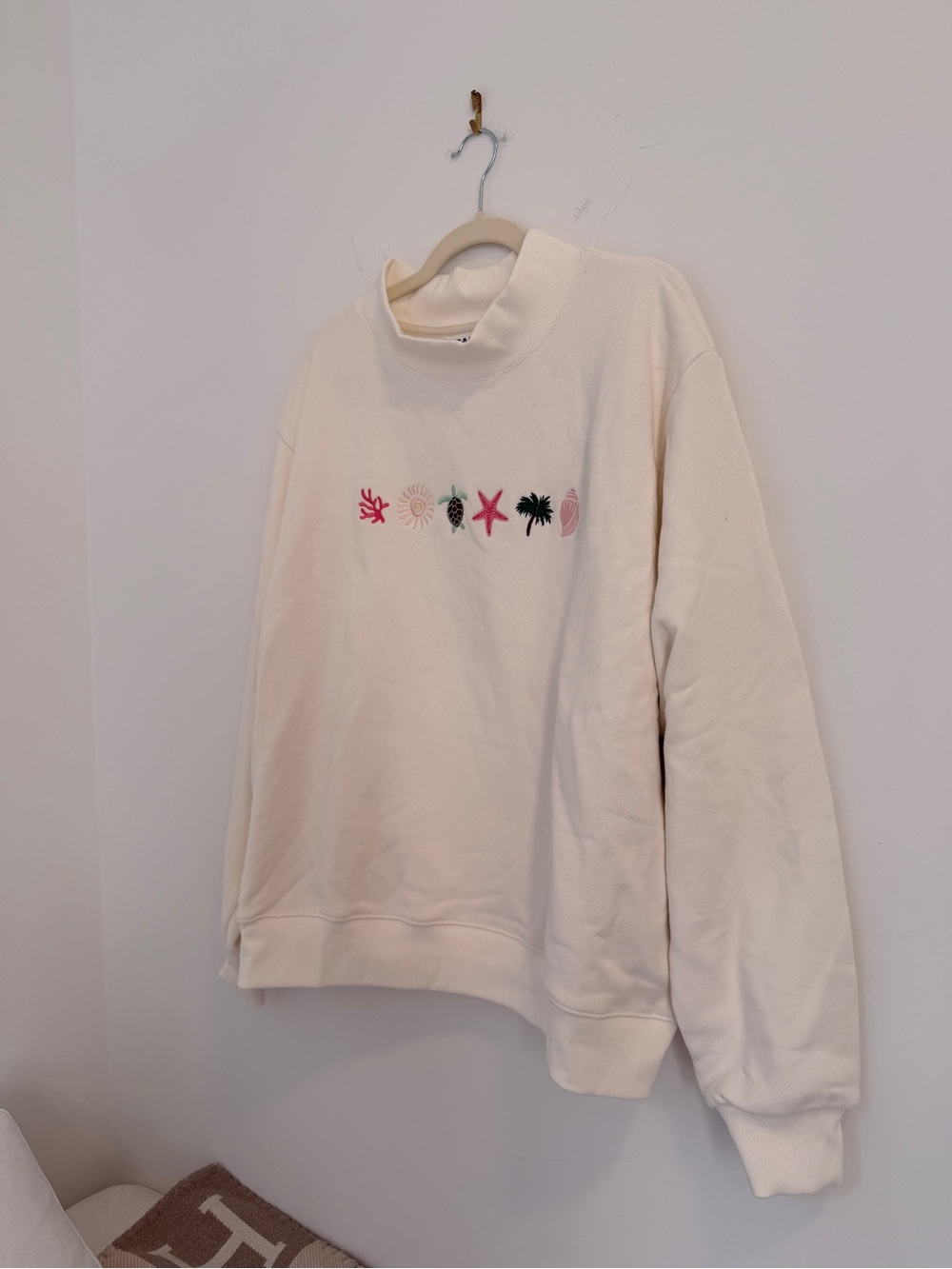 Parke limited edition Mockneck Shell Motif Sweatshirt - Picture 2 of 7